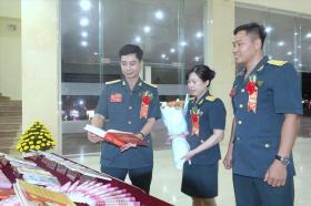  Vươn tới đỉnh cao khoa học 