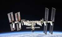  Các phi hành gia của NASA bị mắc kẹt trên ISS hi vọng sớm trở về Trái đất 