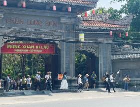  QUẢN CHẶT &quot;TOUR 0 ĐỒNG&quot;: Cấm hay tìm giải pháp để quản lý?