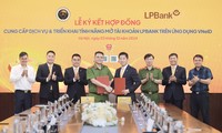  Lợi nhuận 9 tháng đầu năm của LPBank tiếp tục tăng trưởng ấn tượng 