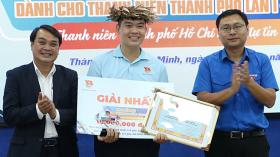 Thi ngoại ngữ bàn chuyện hội nhập, phát triển bền vững