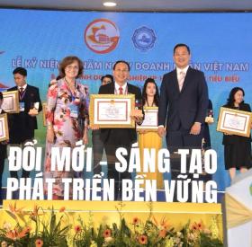  VINA CHG được tôn vinh Doanh nghiệp - Doanh nhân tiêu biểu TP HCM 2024 