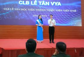  100 thủ lĩnh thanh niên Quân đội giao lưu, trải nghiệm tại Học viện Thanh thiếu niên Việt Nam 